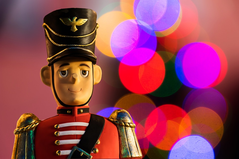 <img src="ana.jpg" alt="ana toy soldier Christmas festivities"> 