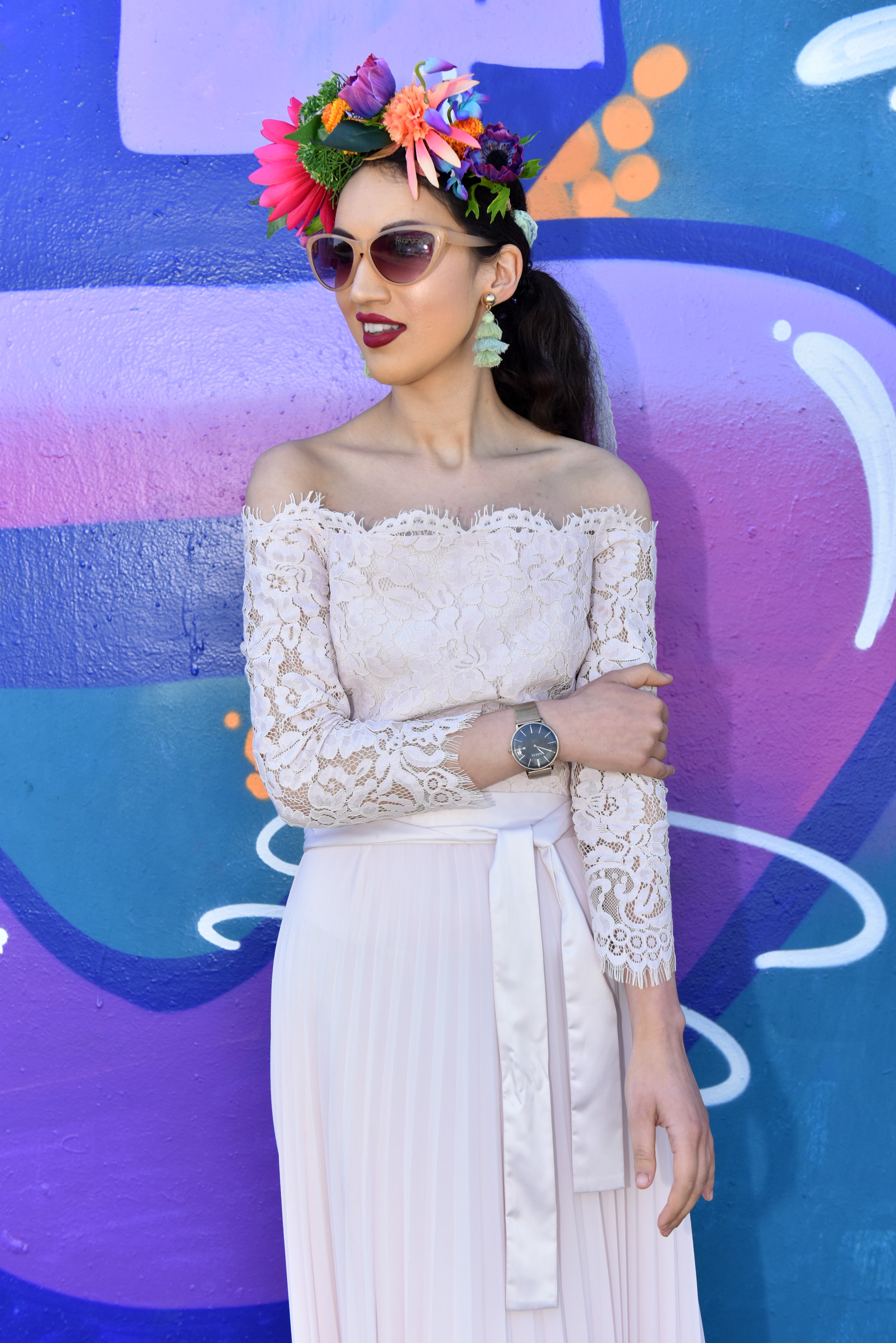  <img src="ana.jpg" alt="ana pink tinted sunglasses new look how to style a bridesmaid dress"/>