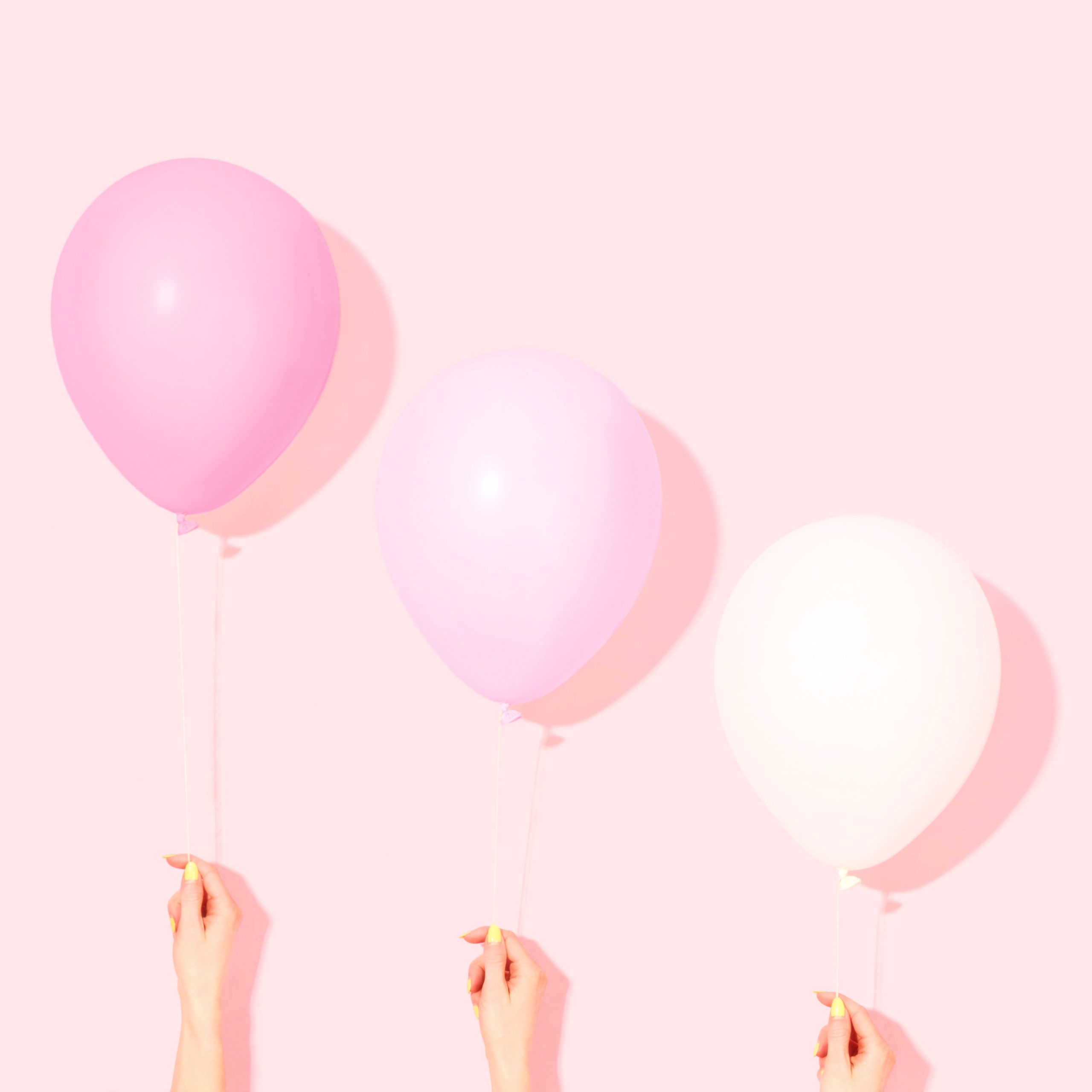 <img src="pink.jpg" alt="pink balloons for valentine's day"/> 