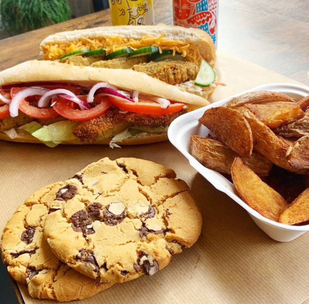 <img src="vegan.jpg" alt="vegan friendly restaurants in dublin for sandwiches"/> 