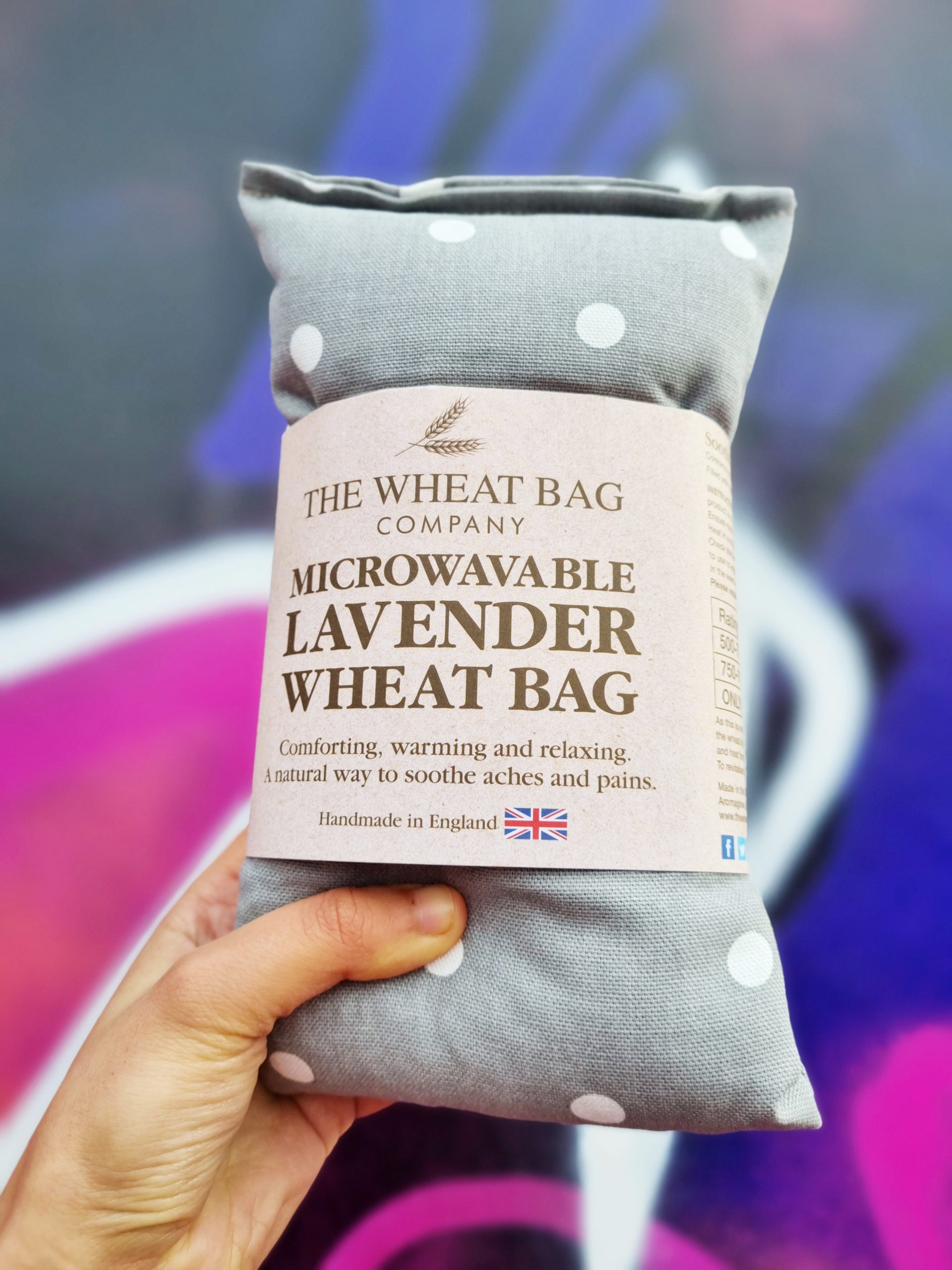 <img src="scentered.jpg" alt="scentered lavender wheat bag"/> 
