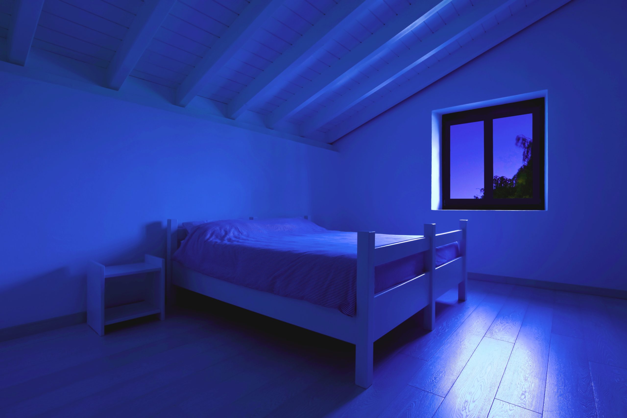 <img src="loft.jpg" alt="loft bedroom with blue night light"/> 