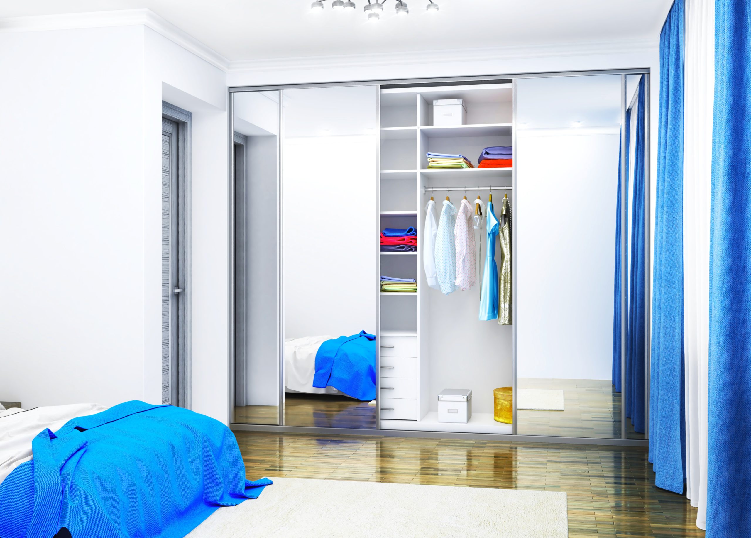 <img src="mirrored.jpg" alt="mirrored wardrobe in loft bedroom"/> 