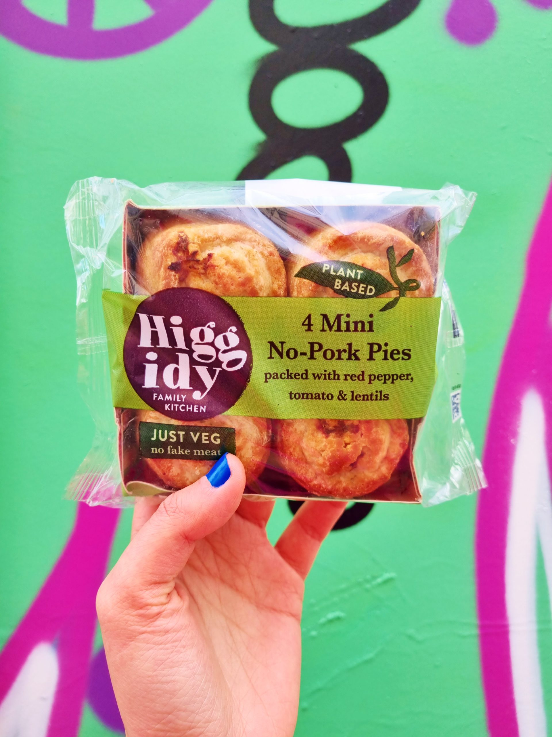 <img src="higgidy.jpg" alt="higgidy vegan no pork pies mindful veganuary"/> 