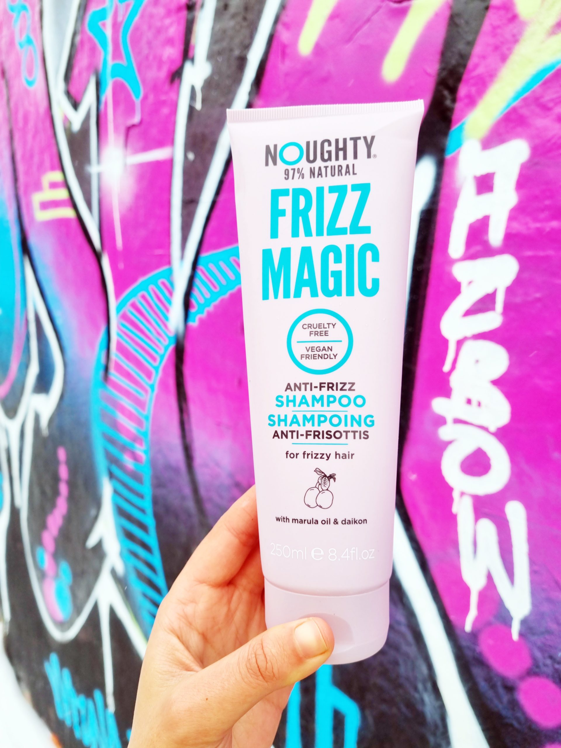 <img src="noughty.jpg" alt="noughty frizz magic shampoo"/> 
