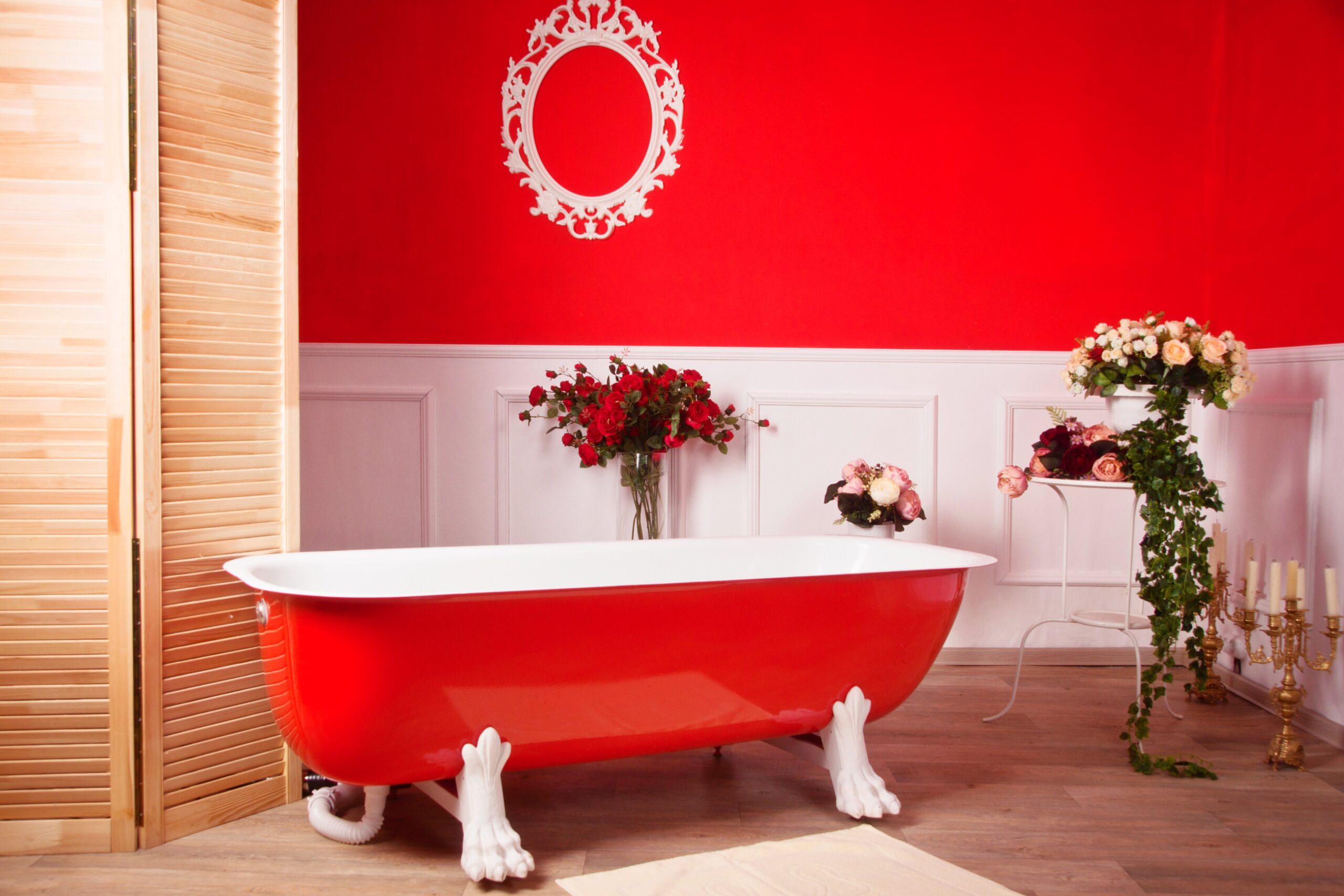 <img src="red.jpg" alt="red retro bath in vintage room"/>