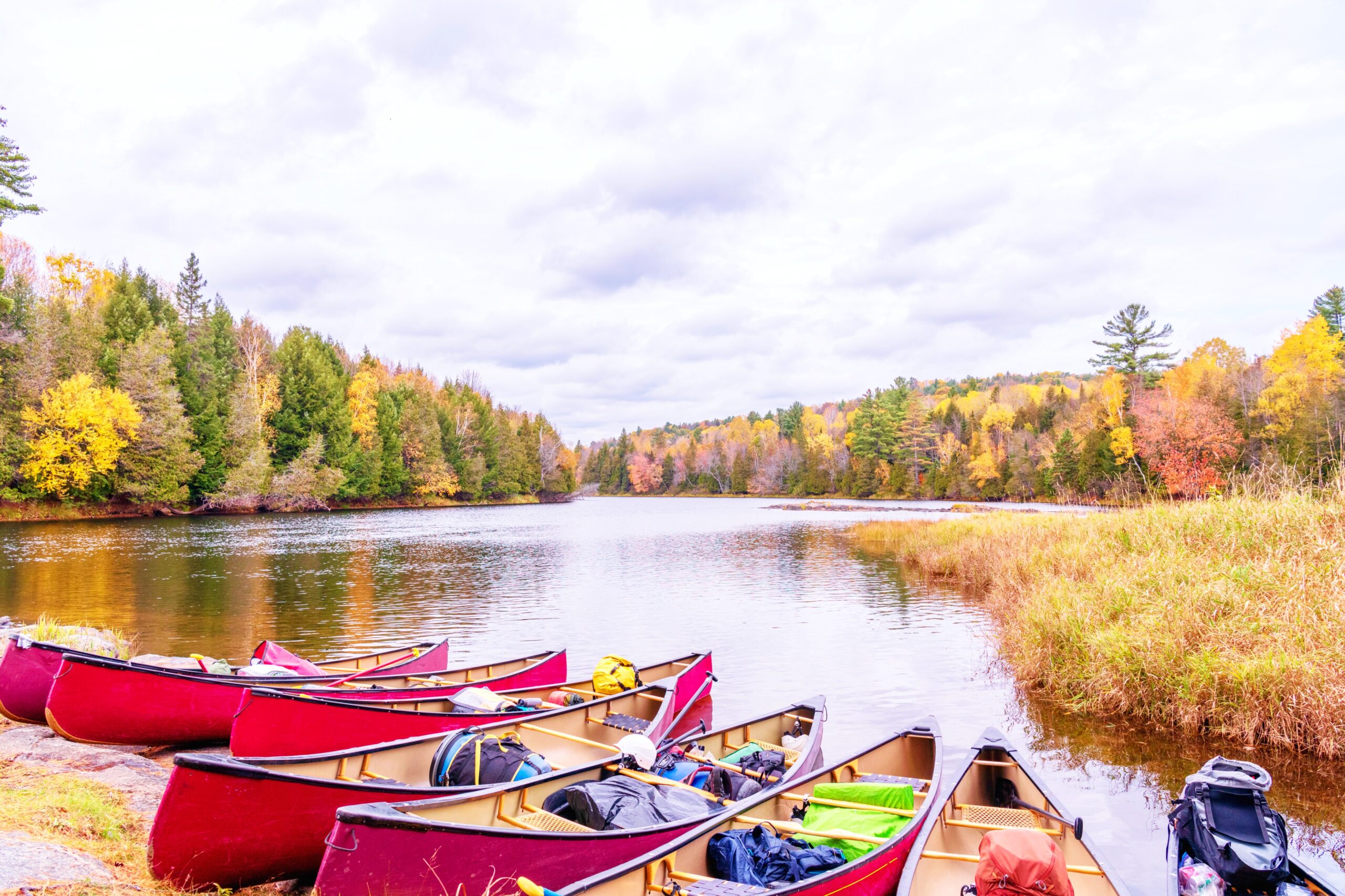 <img src="canoeing.jpg" alt="canoeing at madawaska river canada"/>