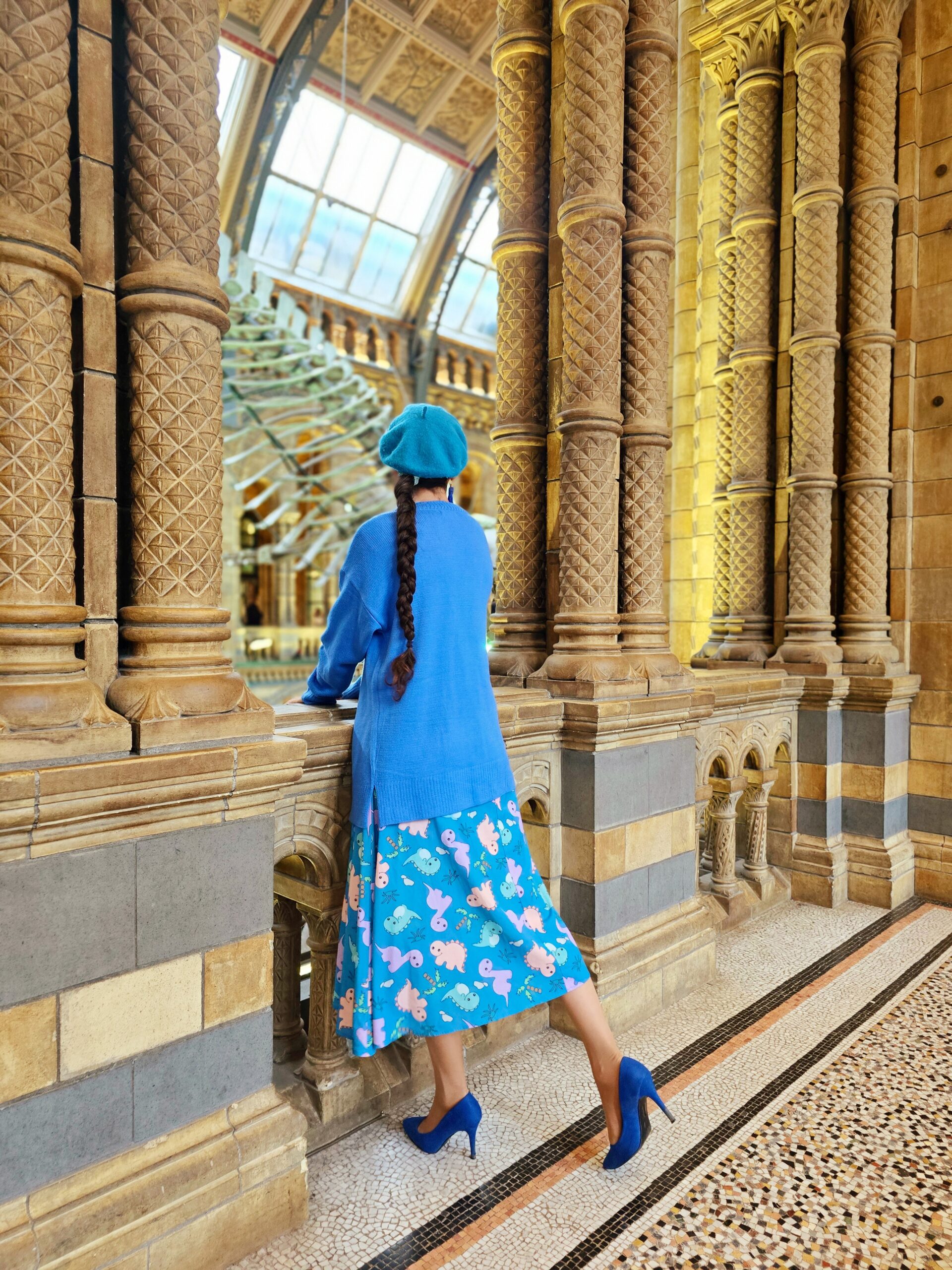 <img src="ana.jpg" alt="ana in blue dino dress and heels"/>