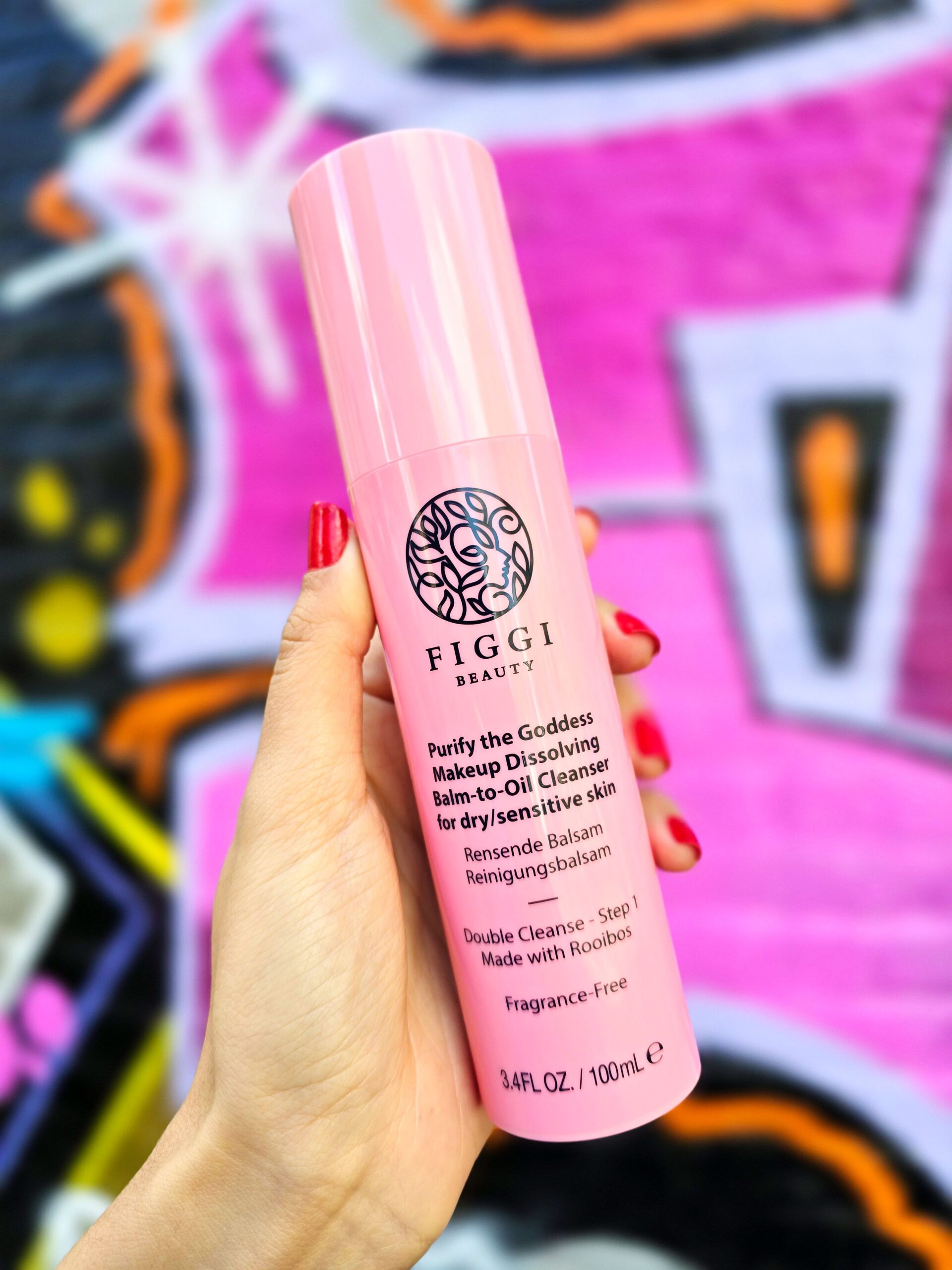 <img src="figgi.jpg" alt="figgi balm oil cleanser vegan"/> 