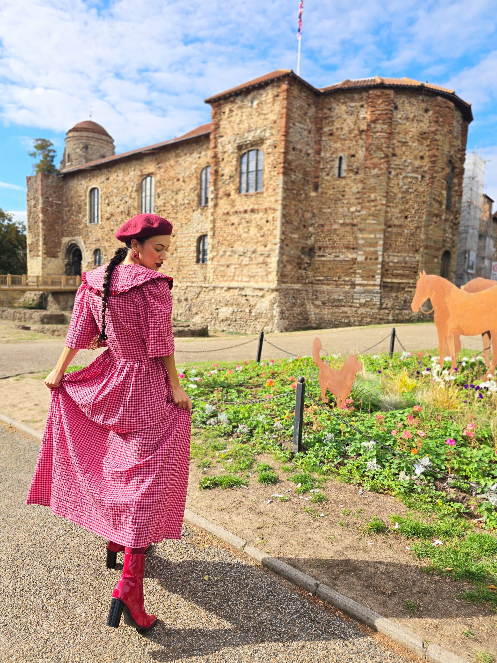 <img src="ana.jpg" alt="ana on a sunny day in colchester"/>